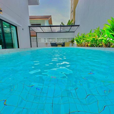 4Bedroom Pool Villa Near Walking St Bonk Pattaya Extérieur photo