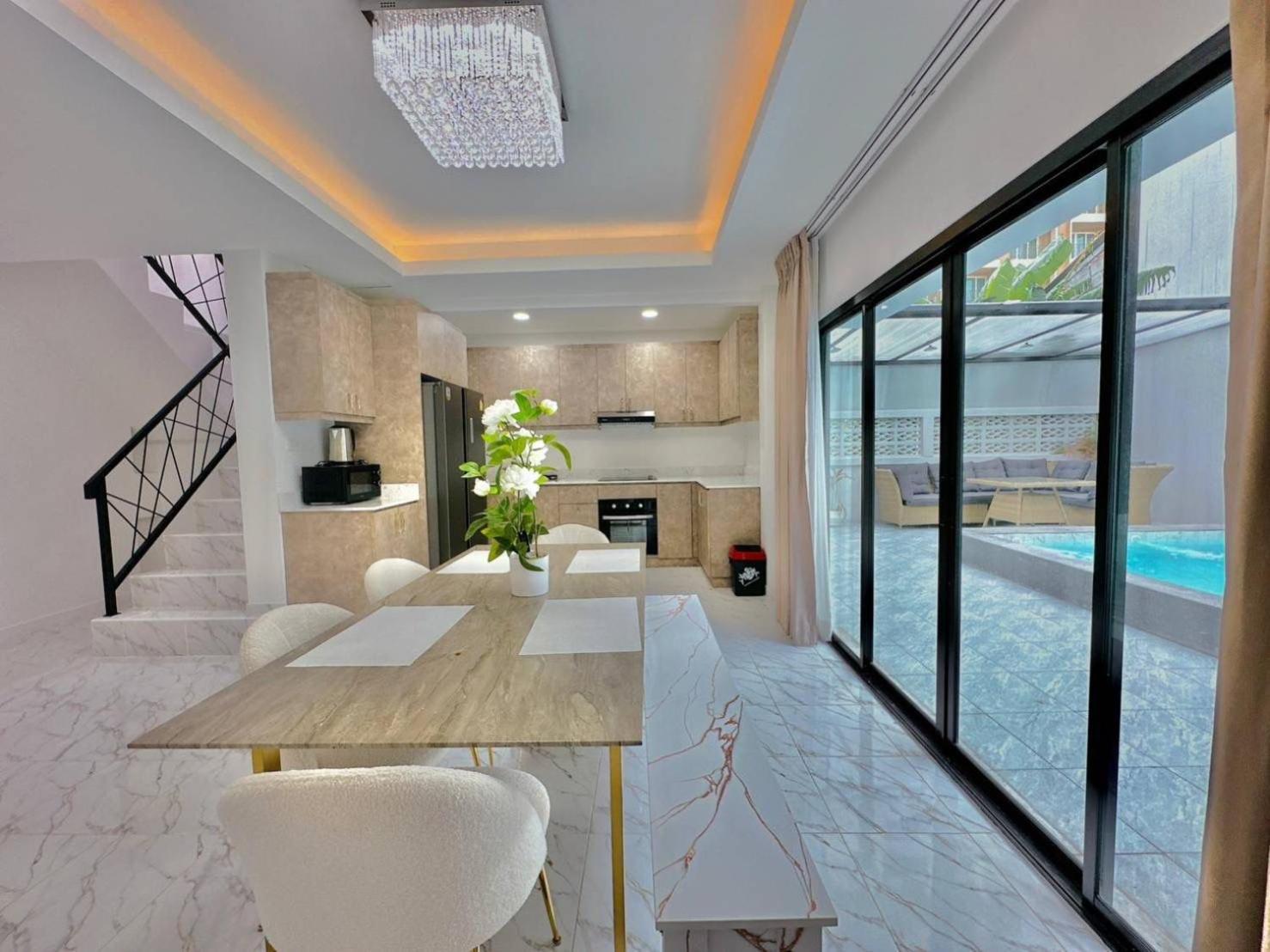 4Bedroom Pool Villa Near Walking St Bonk Pattaya Extérieur photo