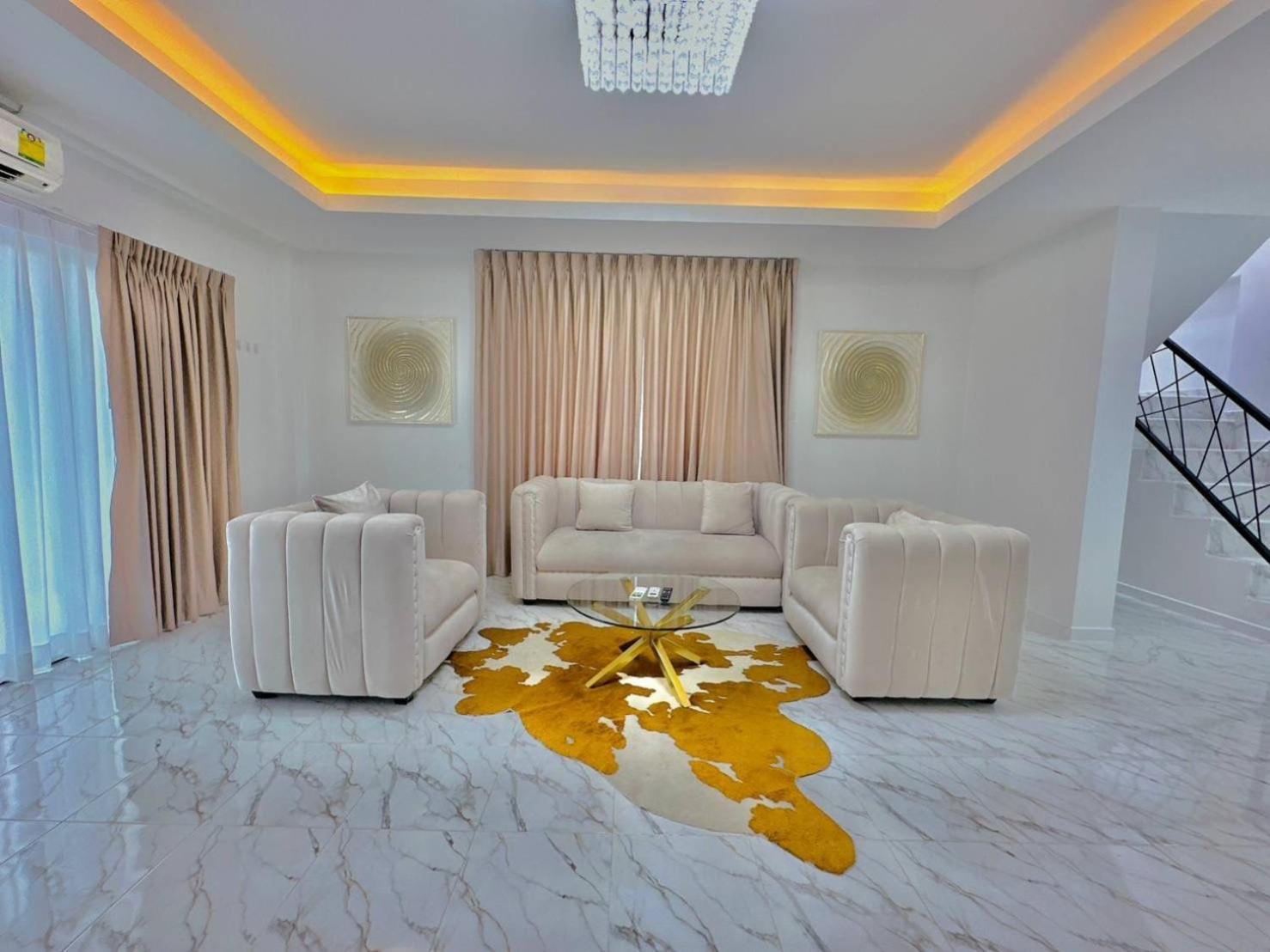 4Bedroom Pool Villa Near Walking St Bonk Pattaya Extérieur photo